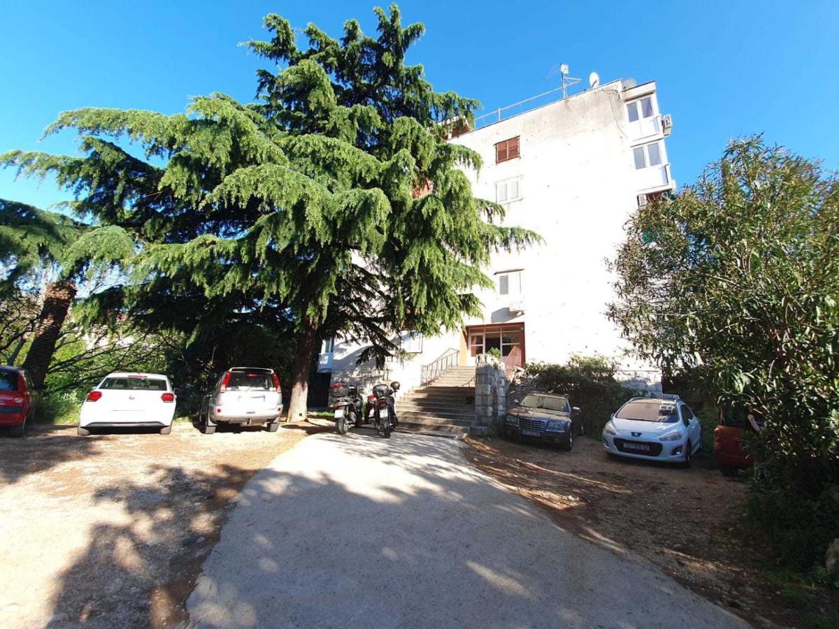 Apartment Vido- 1-Bedroom Apartment With Loggia Dubrovnik Bagian luar foto